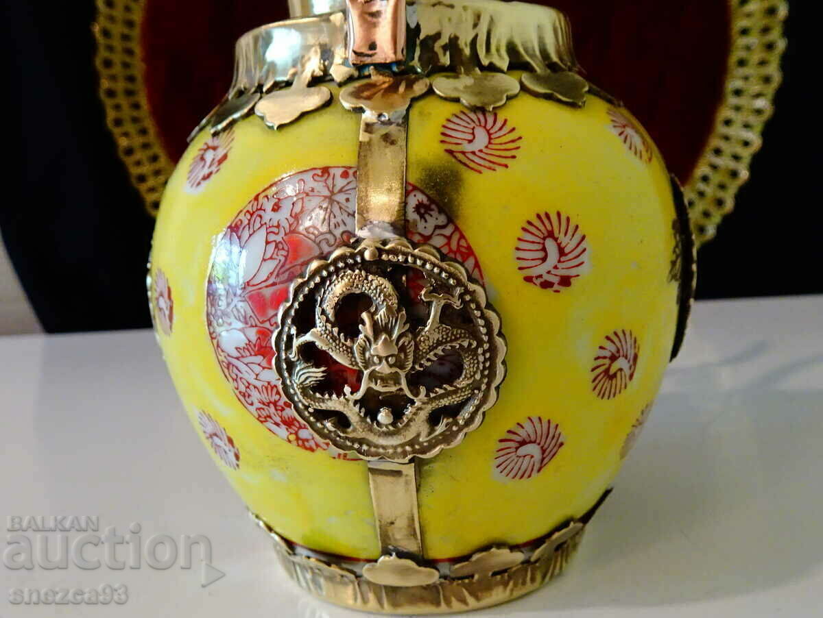 Tibetan porcelain teapot, kettle, fittings copper and brass - 5 Tibetan porcelain teapot, kettle, fittings copper and brass - 5