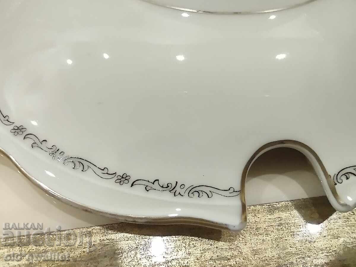 Delivery of Porcelain KPM Germany, tureen, marked Delivery of Porcelain KPM Germany, tureen, marked