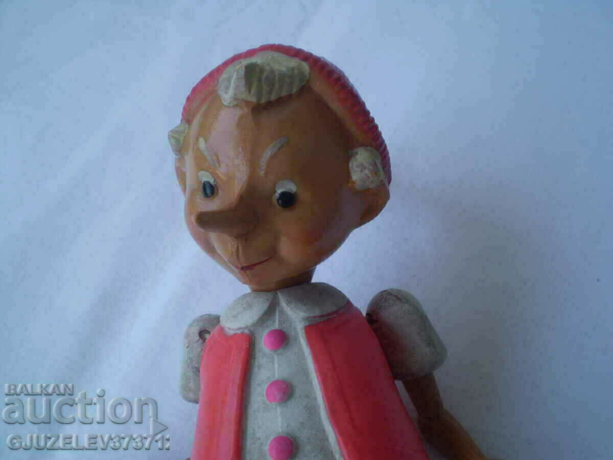 Delivery of Old Bakelite children's toy Pinocchio Pinocchio Delivery of Old Bakelite children's toy Pinocchio Pinocchio