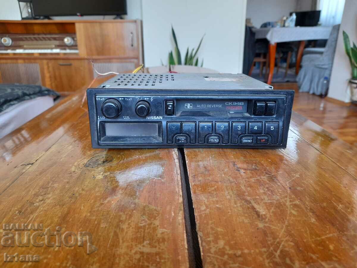 Стар автомобилeн радио касетофон Clarion,Nissan