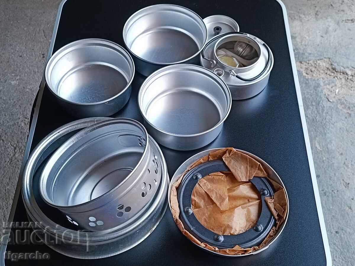 Delivery of Old field cooking device Delivery of Old field cooking device