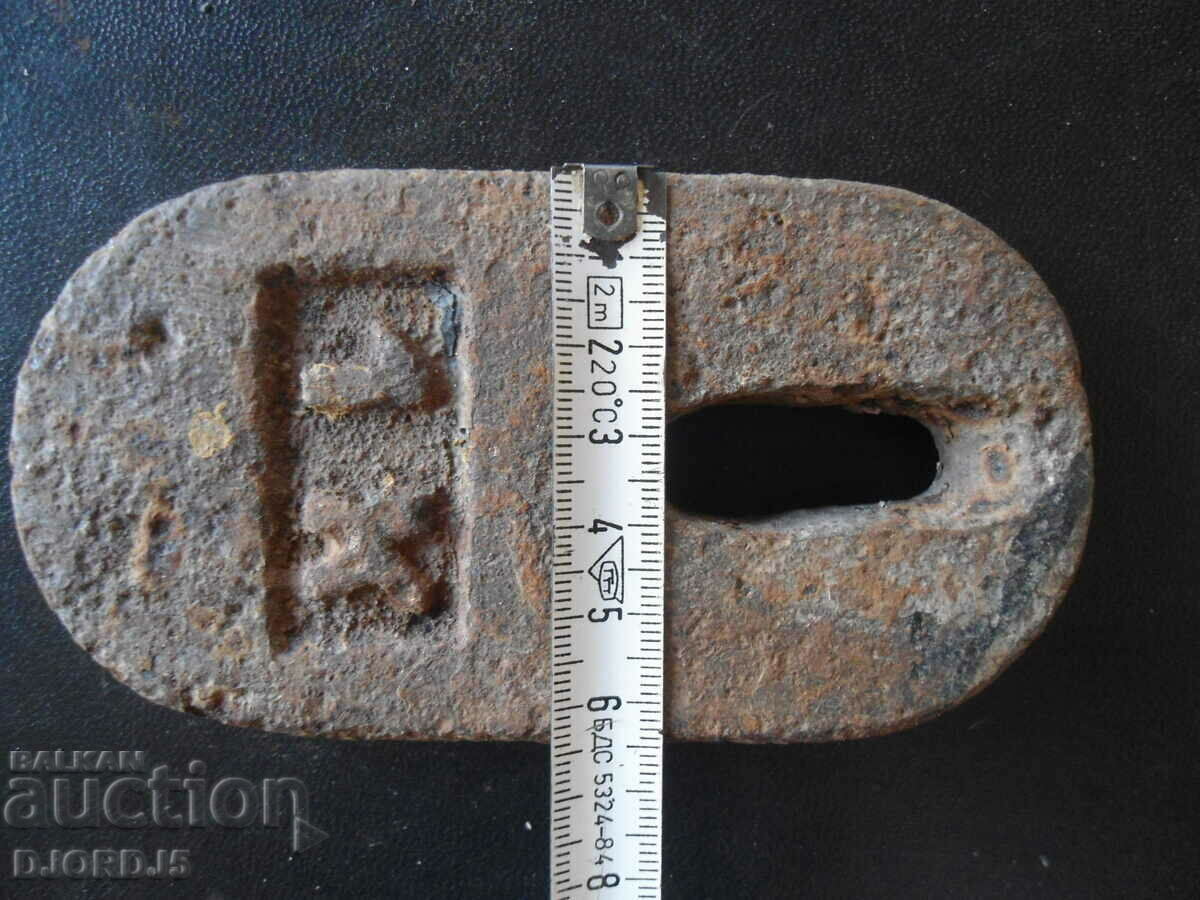 Auction Old weight, mace Auction Old weight, mace