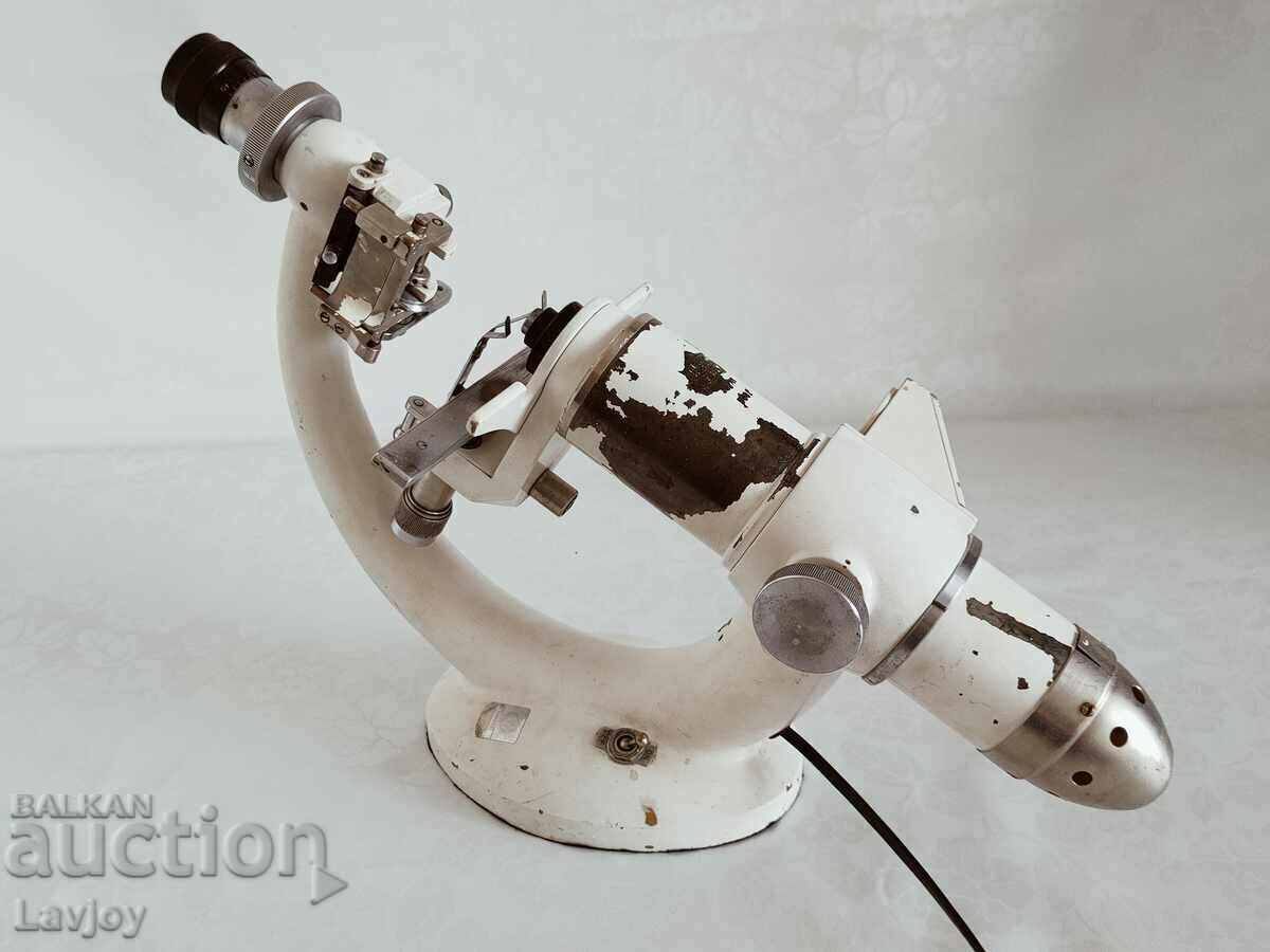 Delivery of Old NIPPON KOGAKU optical lens meter made in Japan Delivery of Old NIPPON KOGAKU optical lens meter made in Japan