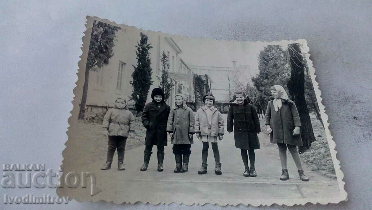 Снимка Пхенян Деца на улицата 1968