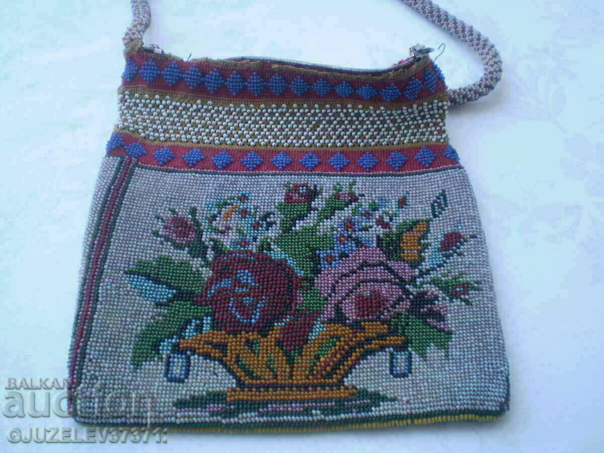 Delivery of Antique hand embroidered glass bead handbag Delivery of Antique hand embroidered glass bead handbag