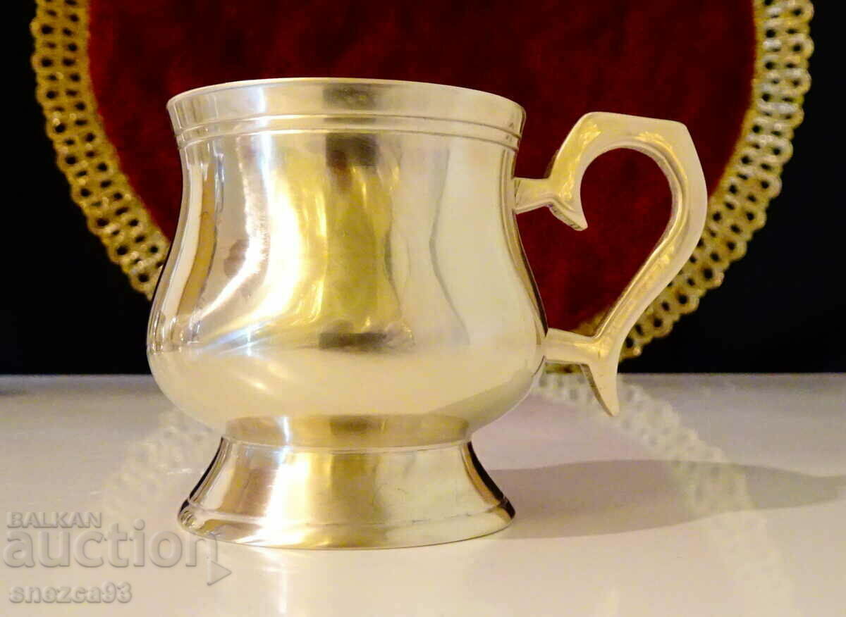 Massive bronze rakia cup, stool Massive bronze rakia cup, stool