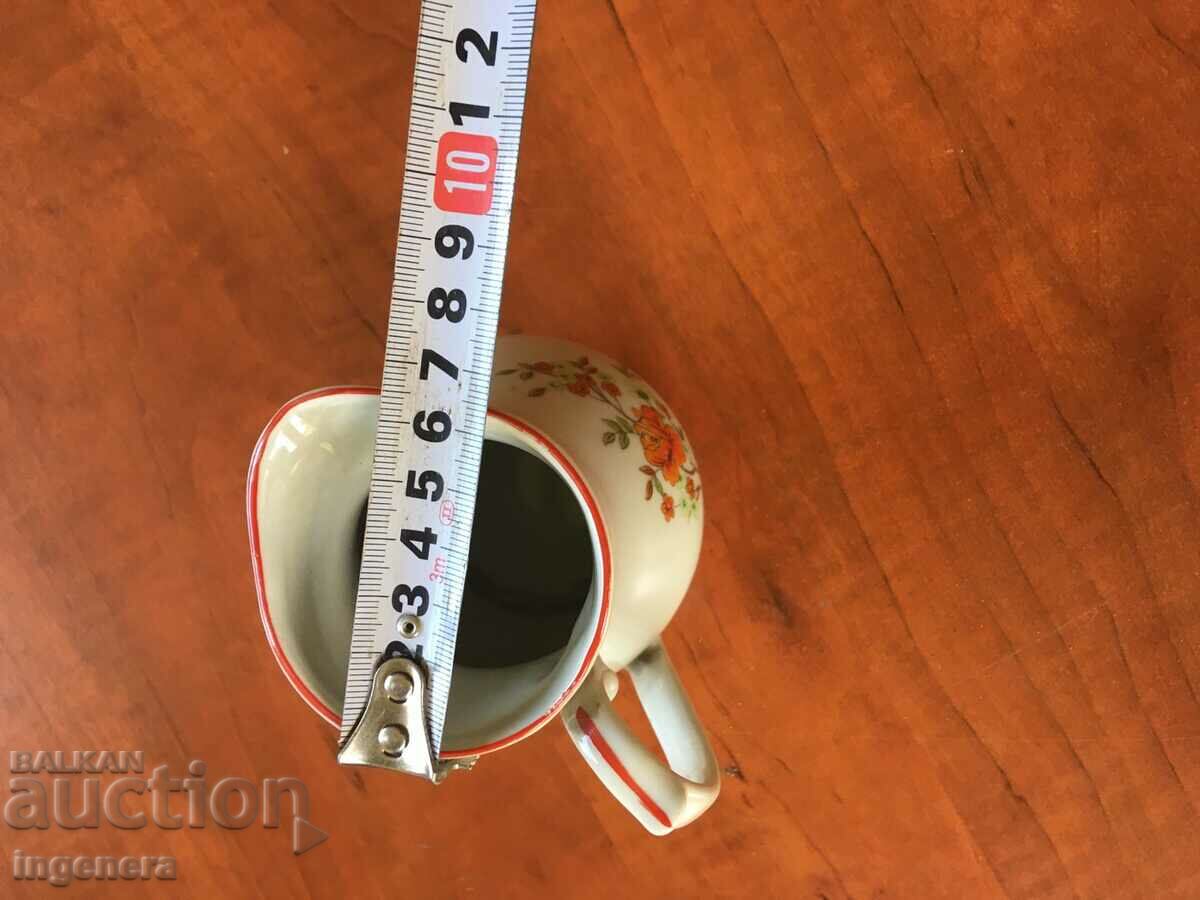 Livrarea PORCELAIN JUG KANICKA BULGARIA