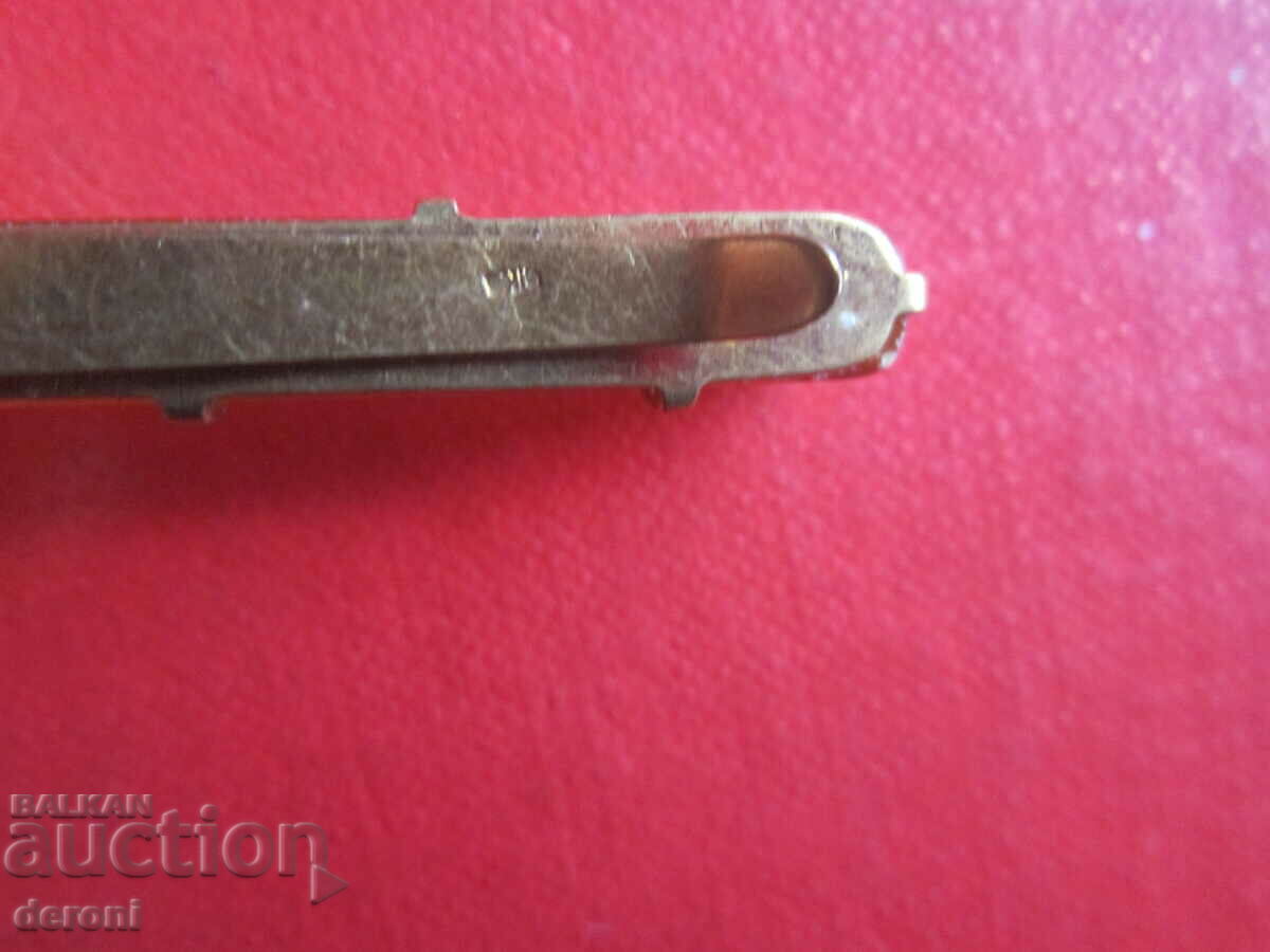 Delivery of Russian gold plated amber tie pin Delivery of Russian gold plated amber tie pin