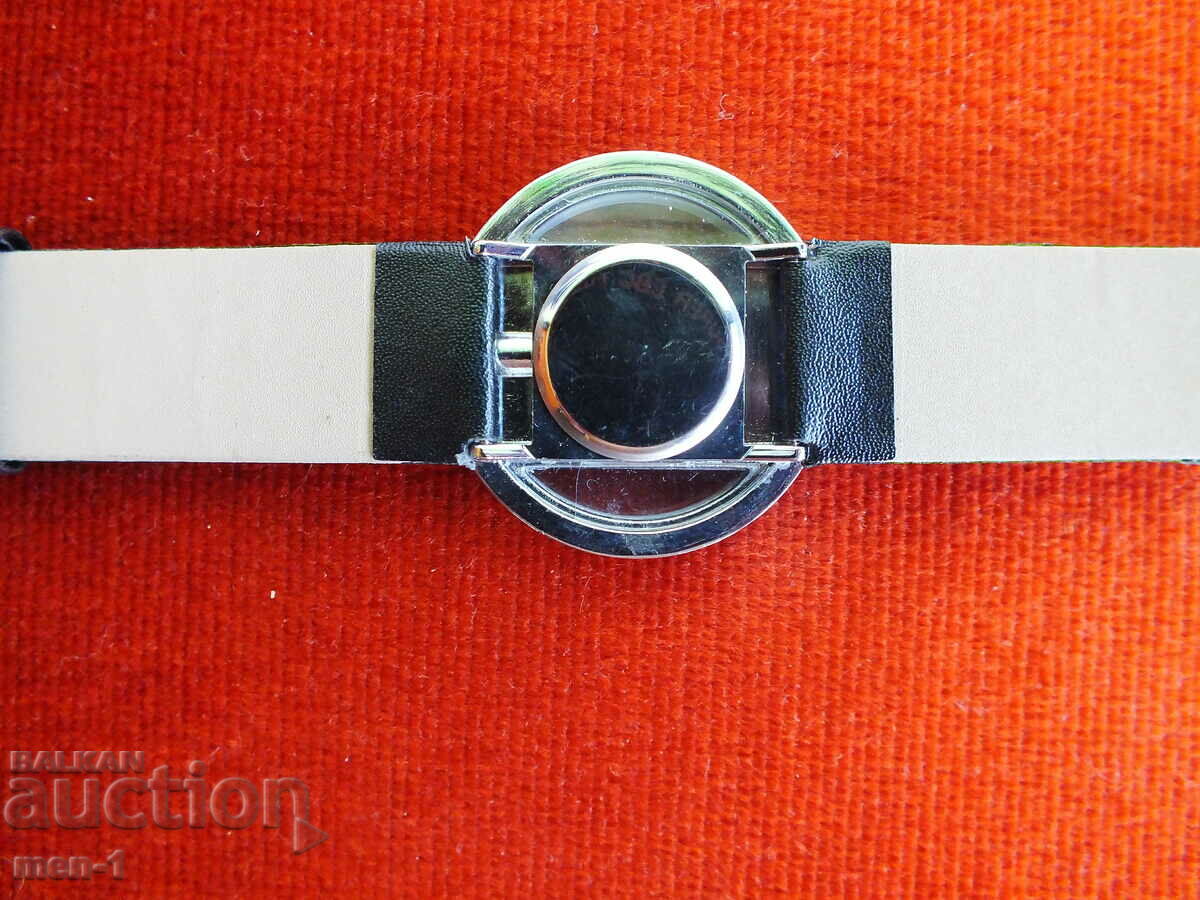 κυρίες ρολόι με τιμή 50.00 BGN | € 25.56 κυρίες ρολόι με τιμή 50.00 BGN | € 25.56