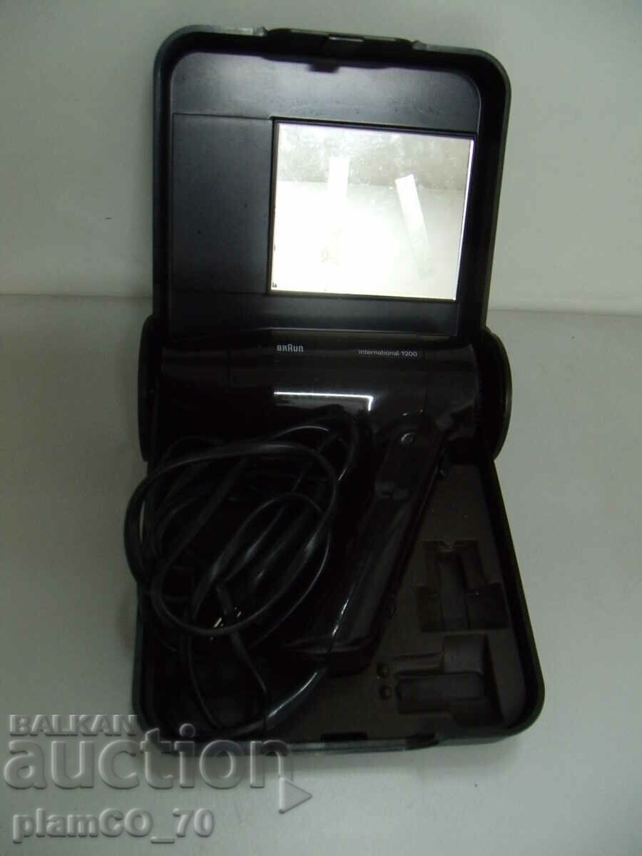 No.*6423 old BRAUN hair dryer - with box - working with price 20.00 BGN | € 10.23 No.*6423 old BRAUN hair dryer - with box - working with price 20.00 BGN | € 10.23