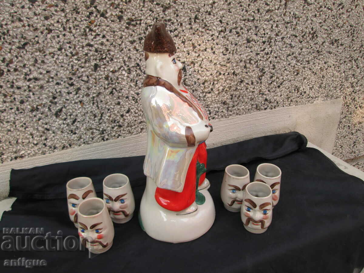Delivery of OLD PORCELAIN RUSSIAN FIGURE set with cups