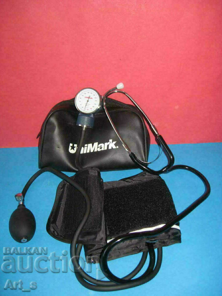 Branded device for measuring blood pressure - UniMark - 6 Branded device for measuring blood pressure - UniMark - 6