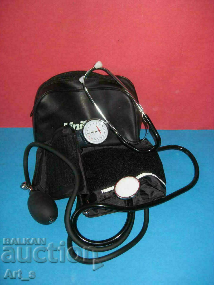 Branded device for measuring blood pressure - UniMark - 7 Branded device for measuring blood pressure - UniMark - 7