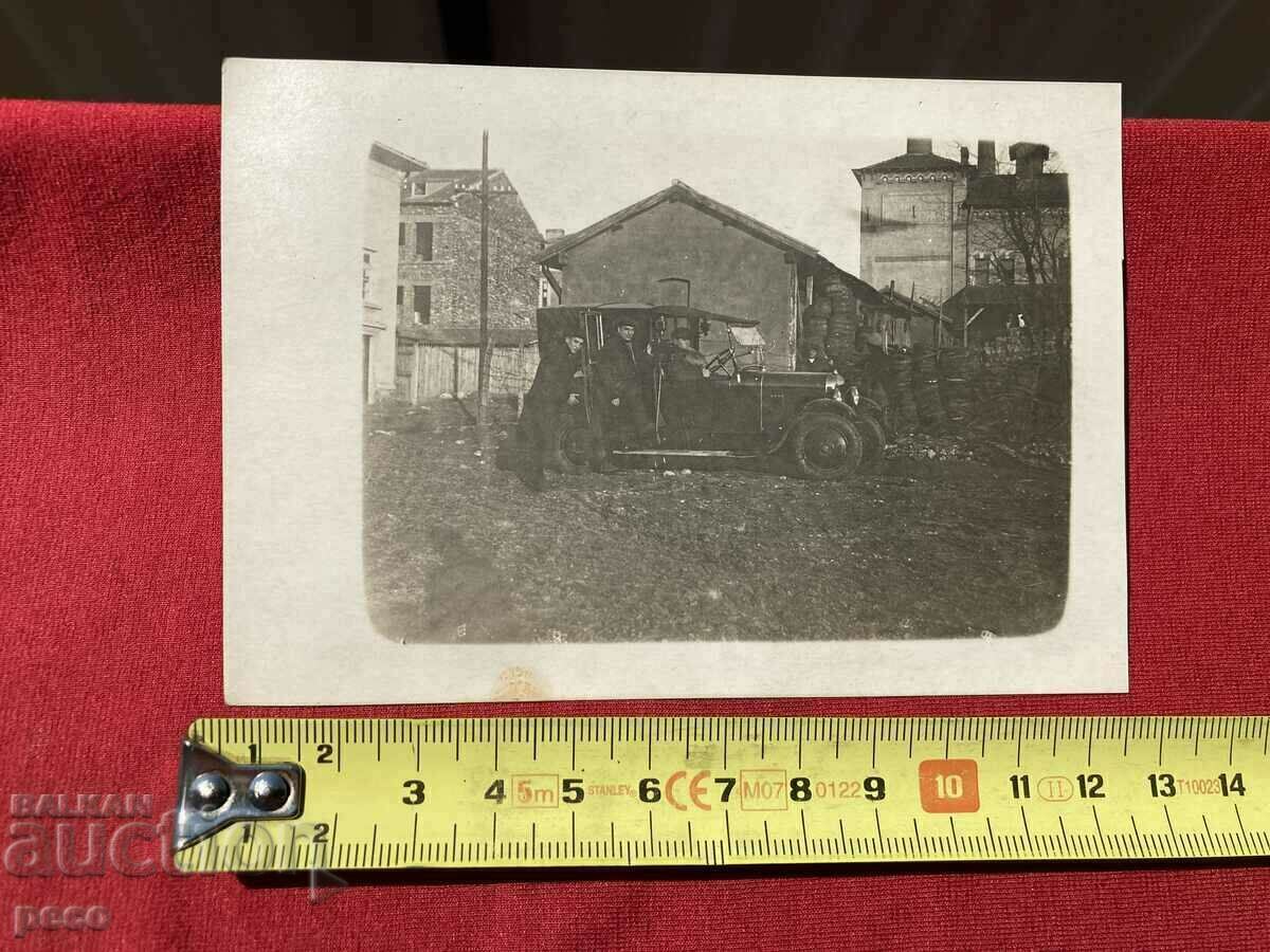 Delivery of The first taximeter in Sofia 1928