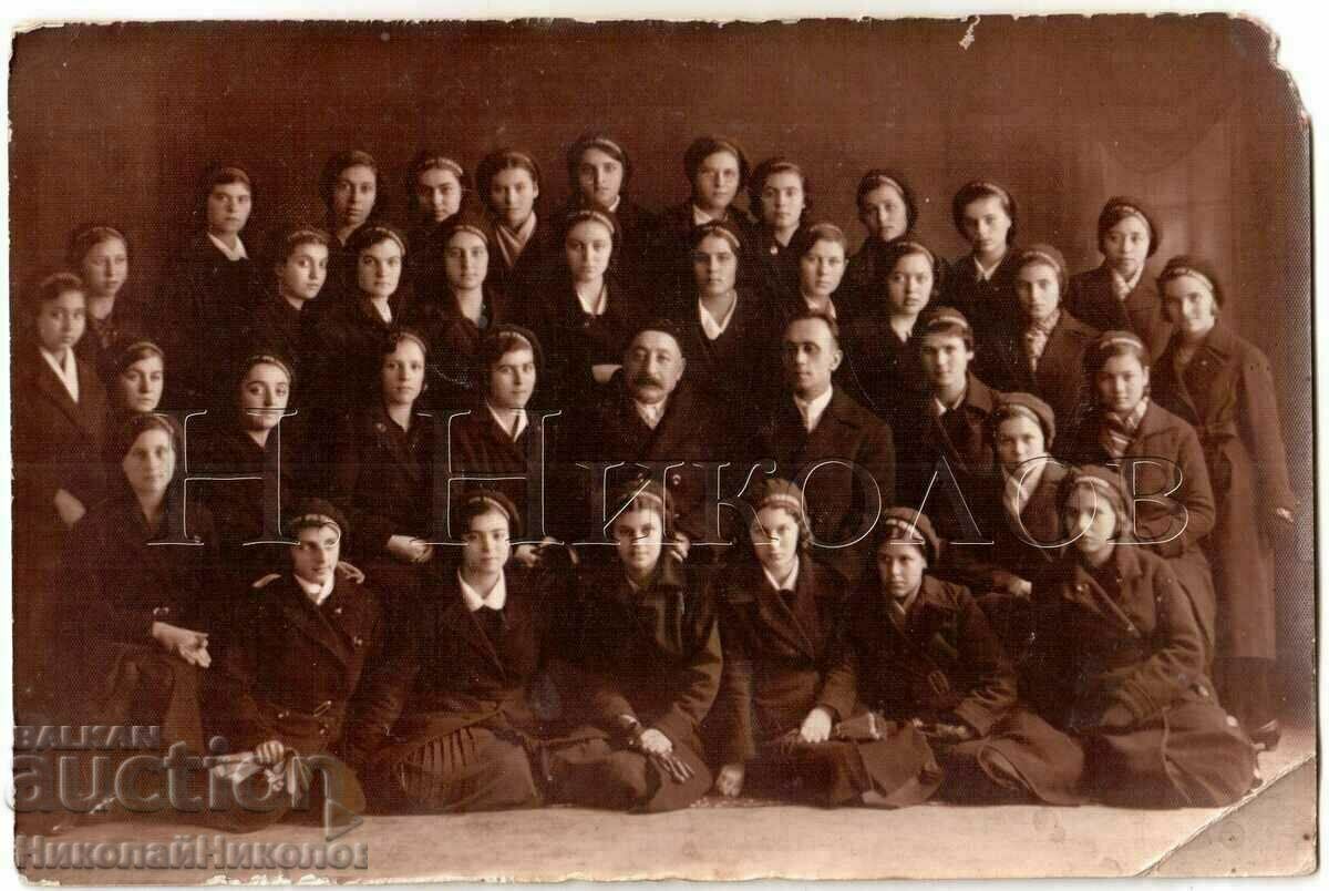 1933 FOTO VECHI CORUL FECIOARĂ COLINDE C932