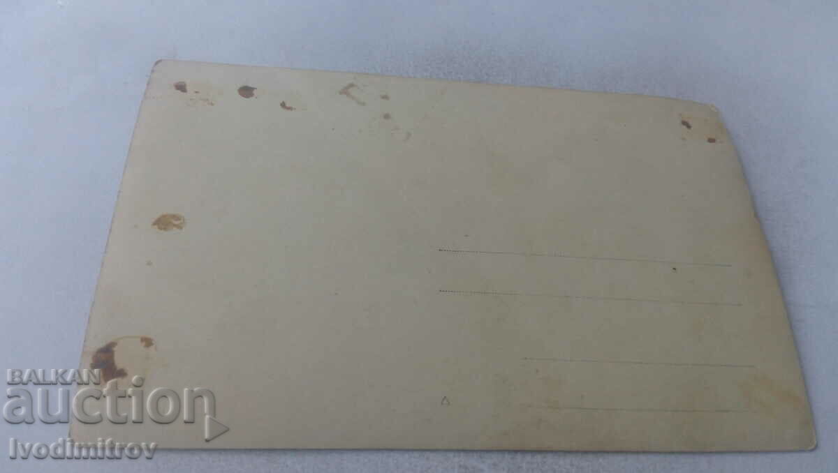 Photo Three girls with price 1.45 BGN | € 0.74 Photo Three girls with price 1.45 BGN | € 0.74