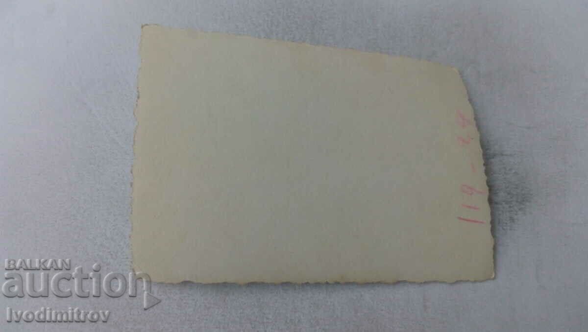 Photo Sofia Three young girls on a walk with price 2.35 BGN | € 1.20 Photo Sofia Three young girls on a walk with price 2.35 BGN | € 1.20