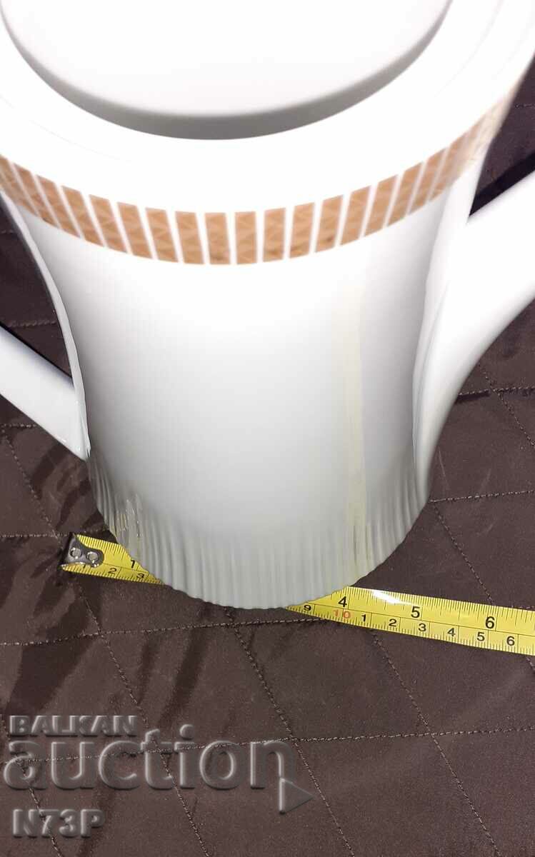 Auction  BEAUTIFUL POT...THOMAS..GERMANY.