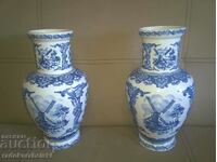 Set of two antique porcelain vases - vase