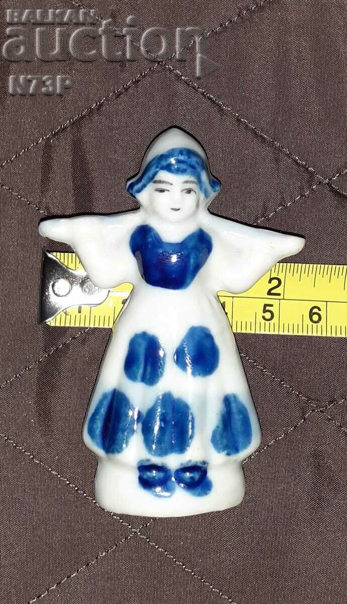 OLD PORCELAIN FIGURE. - 7 OLD PORCELAIN FIGURE. - 7