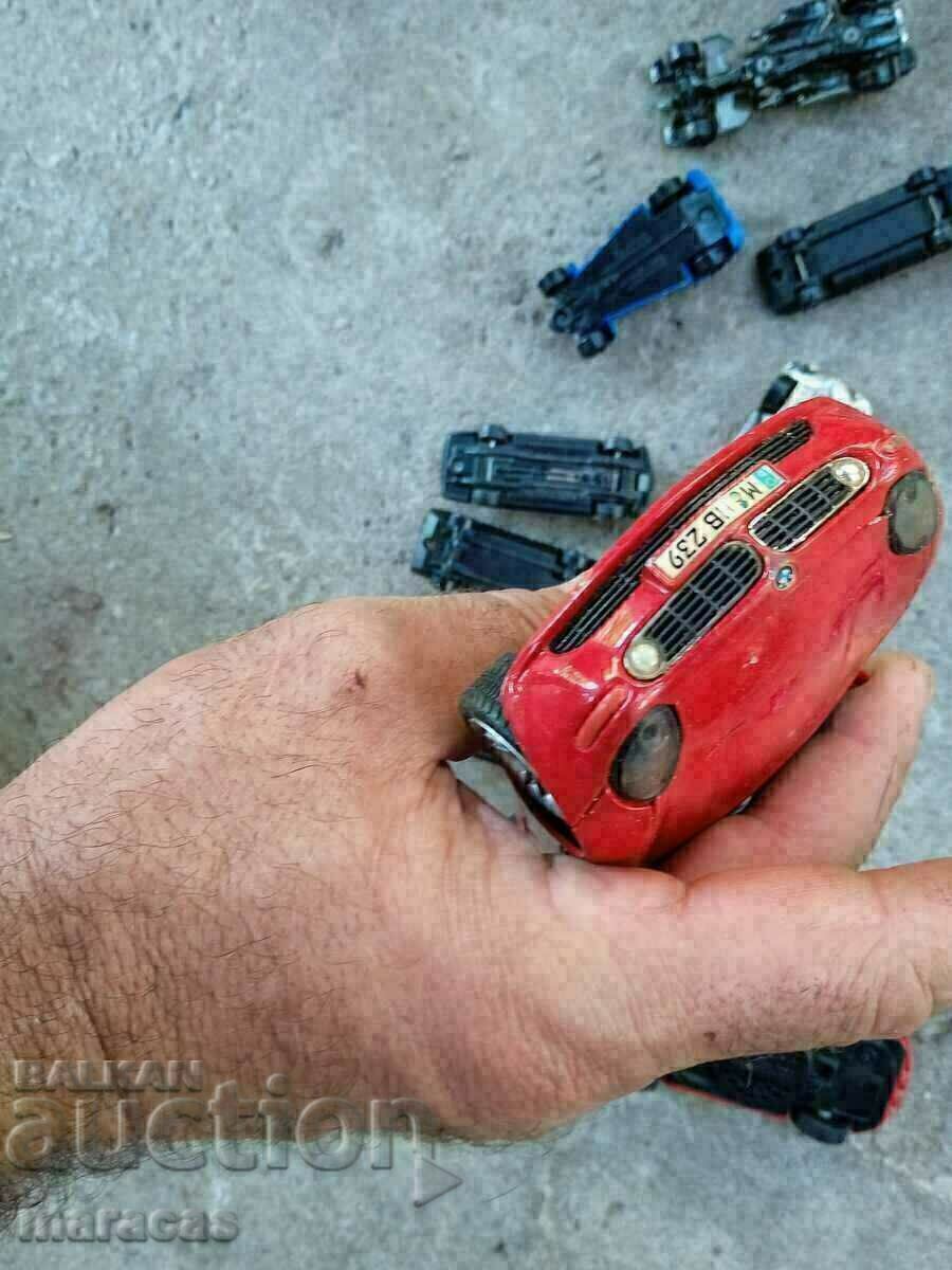 Livrarea Cărucioare vechi de jucării Livrarea Cărucioare vechi de jucării