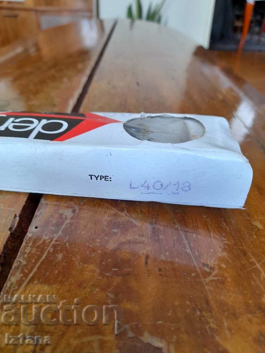 Old dental pliers with price 30.00 BGN | € 15.34