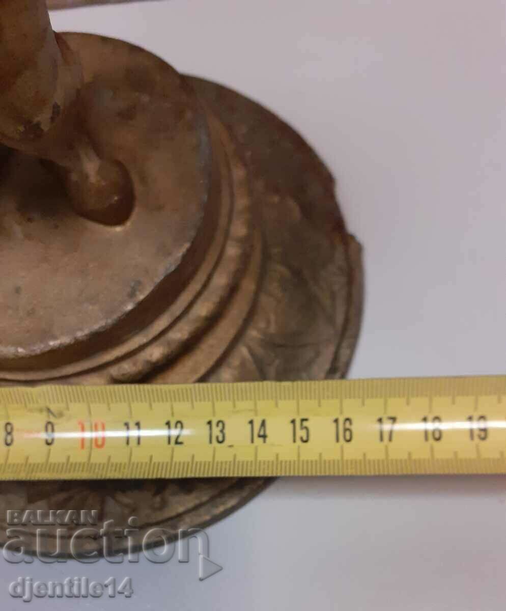 Delivery of candlestick Delivery of candlestick