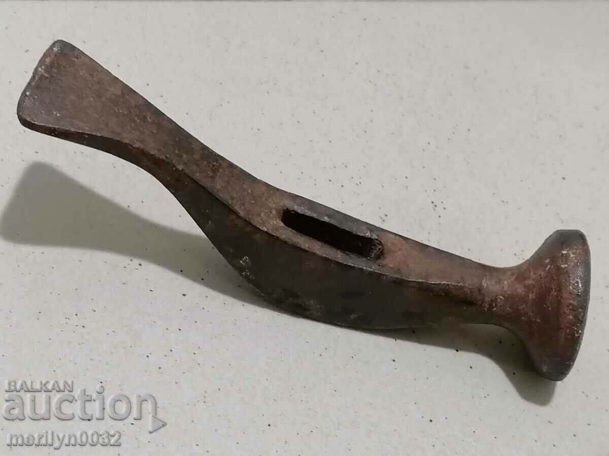 Доставка на Стар обущарски чук ковано желязо Доставка на Стар обущарски чук ковано желязо