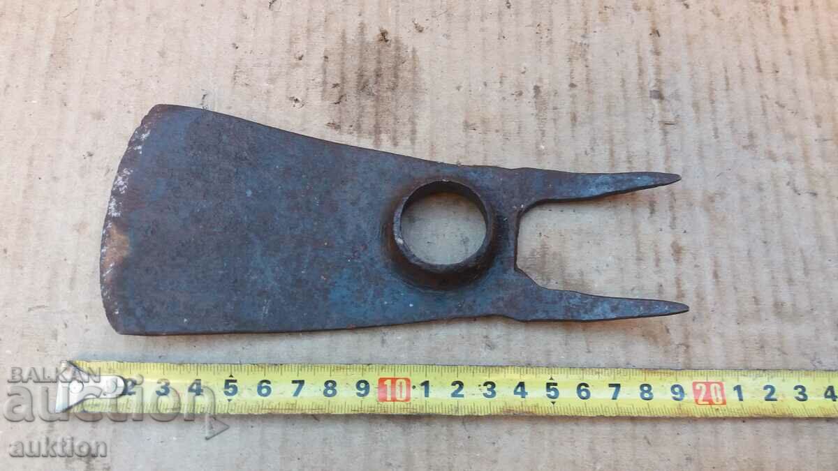 FORGED SOLID HOE, DIGGING GARDEN TOOL - 5 FORGED SOLID HOE, DIGGING GARDEN TOOL - 5