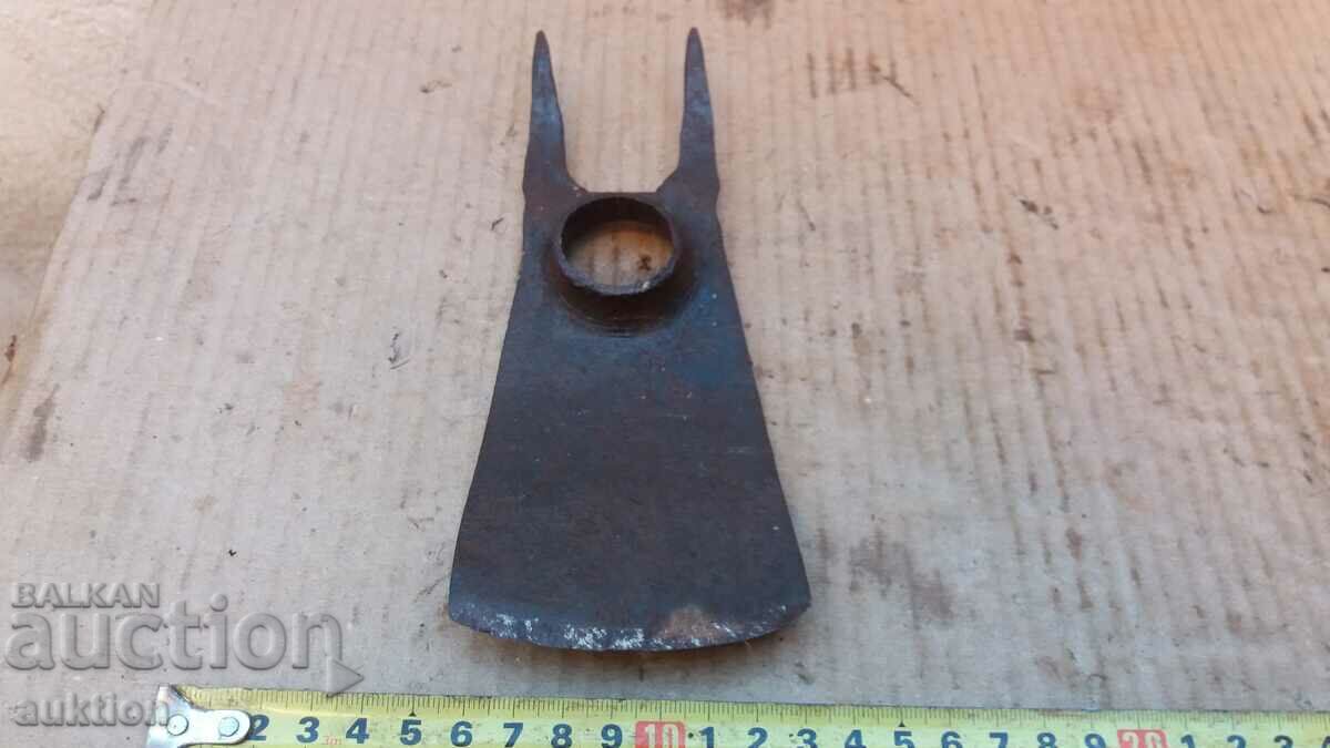 FORGED SOLID HOE, DIGGING GARDEN TOOL - 6 FORGED SOLID HOE, DIGGING GARDEN TOOL - 6