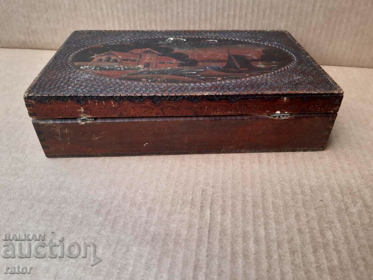 Old wooden painted and pyrographed box - 6 Old wooden painted and pyrographed box - 6