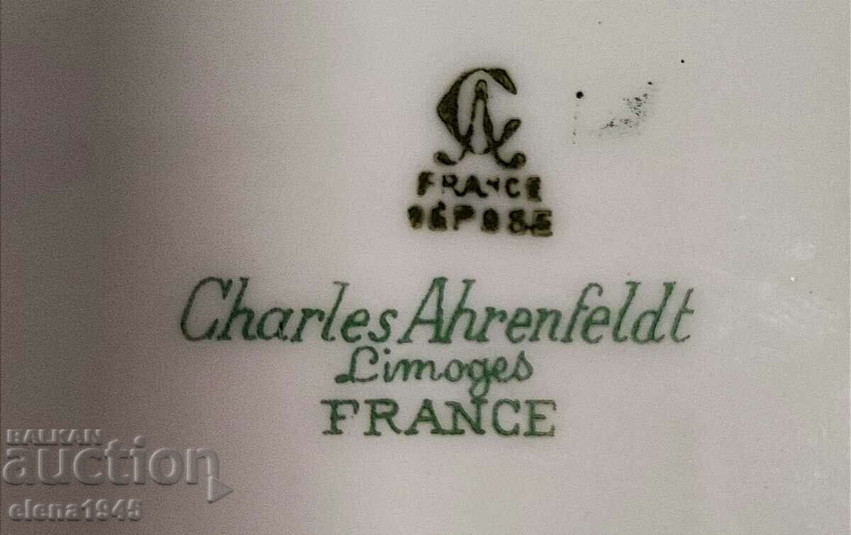 Auction Porcelain LIMOGES dessert plates Auction Porcelain LIMOGES dessert plates