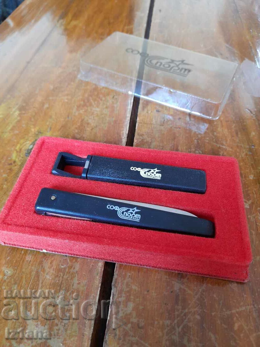 Old knife, Sofsport opener with price 32.00 BGN | € 16.36 Old knife, Sofsport opener with price 32.00 BGN | € 16.36