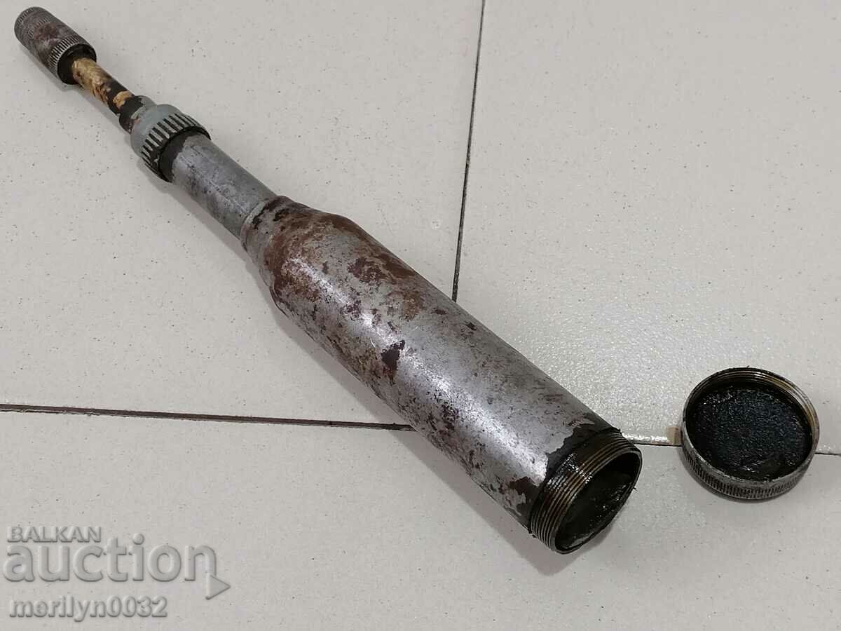 An ancient army motorcycle, a motorcycle grease gun - 5 An ancient army motorcycle, a motorcycle grease gun - 5