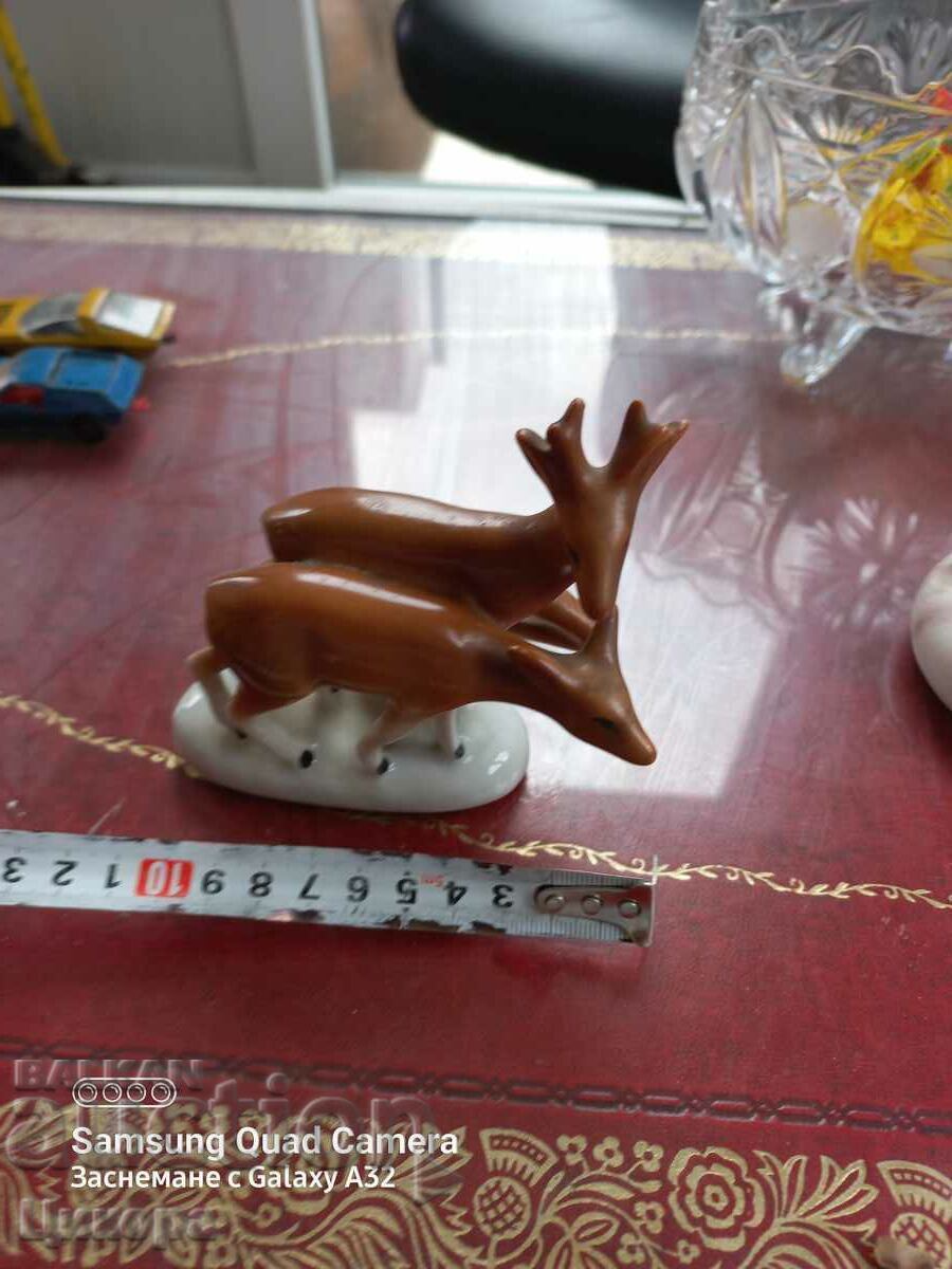 PORCELAIN CHEESE CHEESE with price 40.00 BGN | € 20.45 PORCELAIN CHEESE CHEESE with price 40.00 BGN | € 20.45