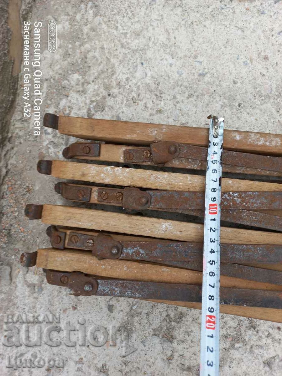 SUPPORT MILITAR PAT cu preț 250.00 BGN | € 127.82 SUPPORT MILITAR PAT cu preț 250.00 BGN | € 127.82