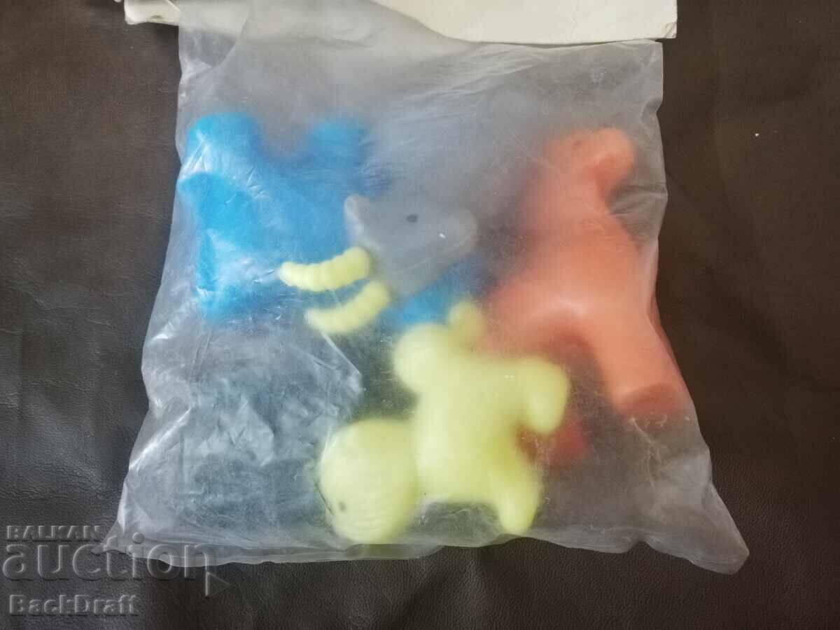 Old Social Toys - Set Animals in packaging from 1983 - 6 Old Social Toys - Set Animals in packaging from 1983 - 6