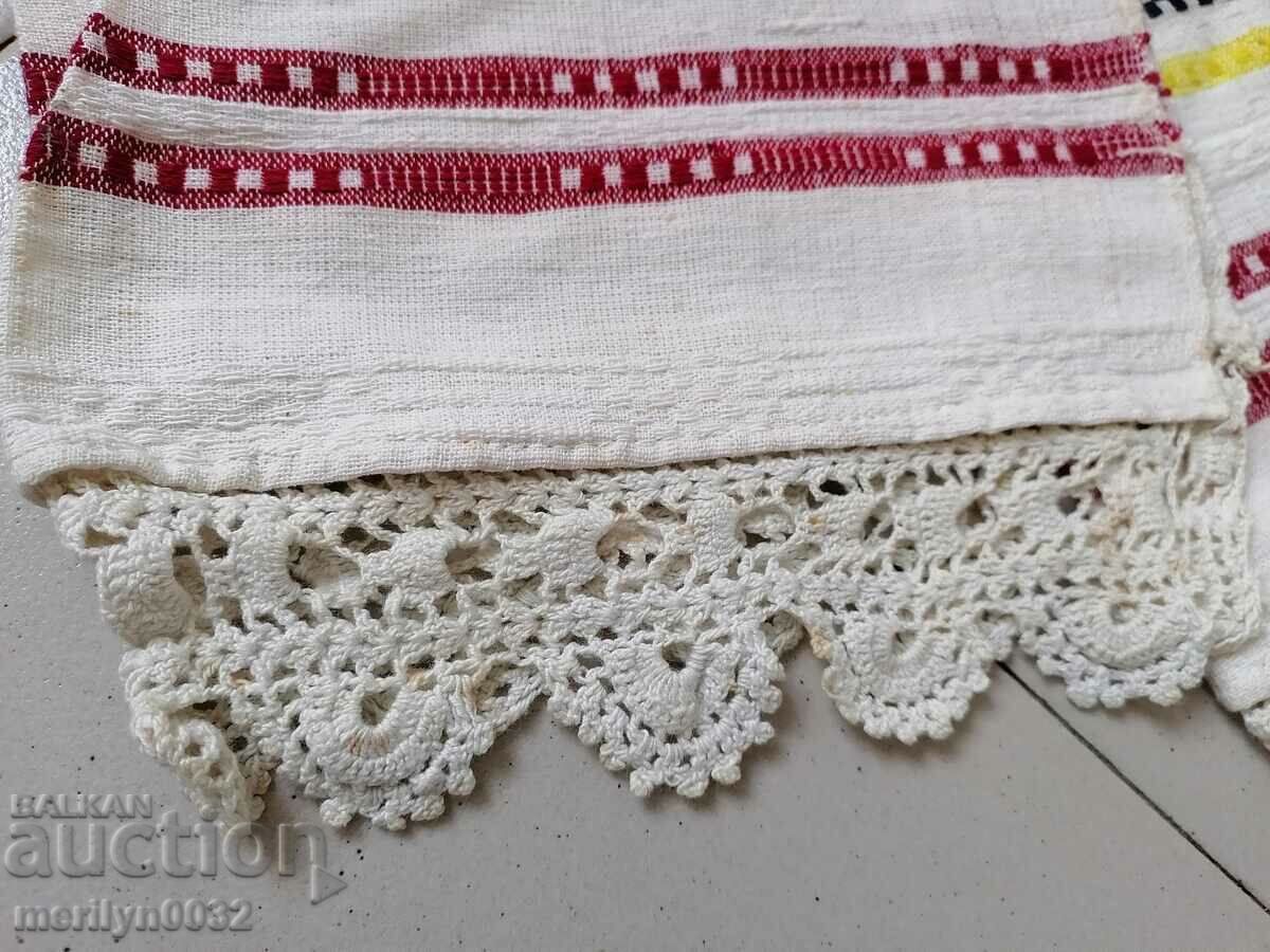 An embroidered canary cloth with lace, chees, canvas, pine - 7 An embroidered canary cloth with lace, chees, canvas, pine - 7