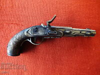 Bronz - pistol silex
