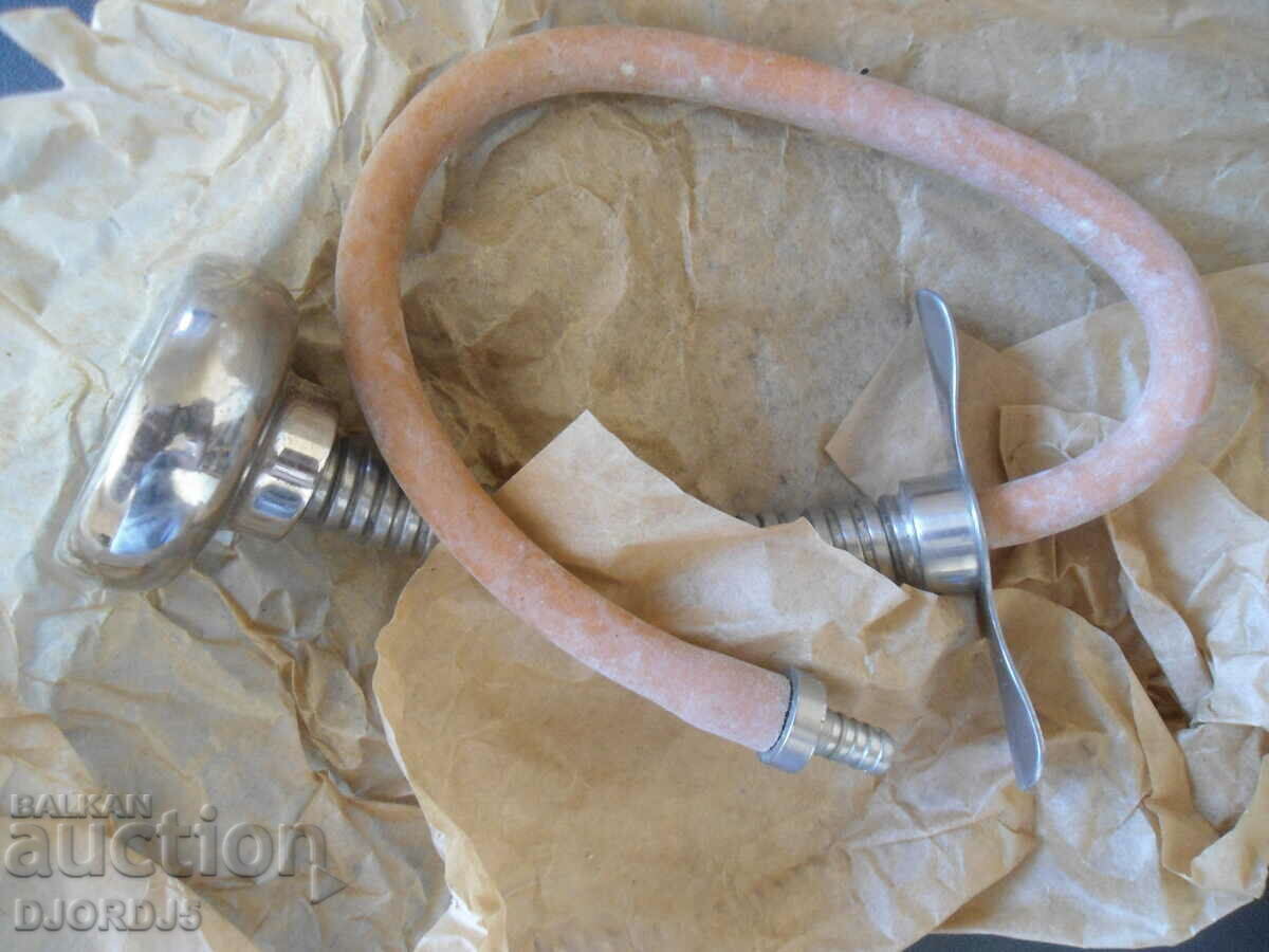 Delivery of Old medical instruments Delivery of Old medical instruments