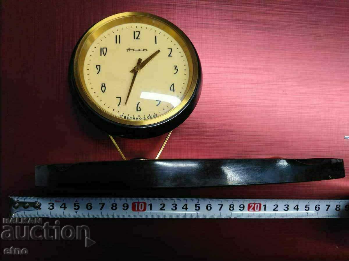 USSR DESK CLOCK-AGATE 1965. with price 75.00 BGN | € 38.35 USSR DESK CLOCK-AGATE 1965. with price 75.00 BGN | € 38.35