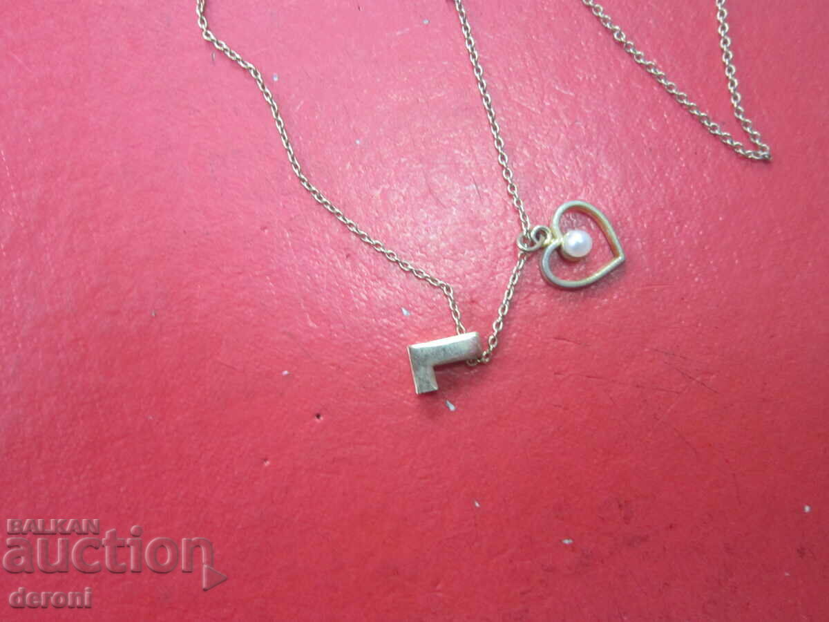 Avon Ireland Gold Plated Pearl Necklace - 6 Avon Ireland Gold Plated Pearl Necklace - 6