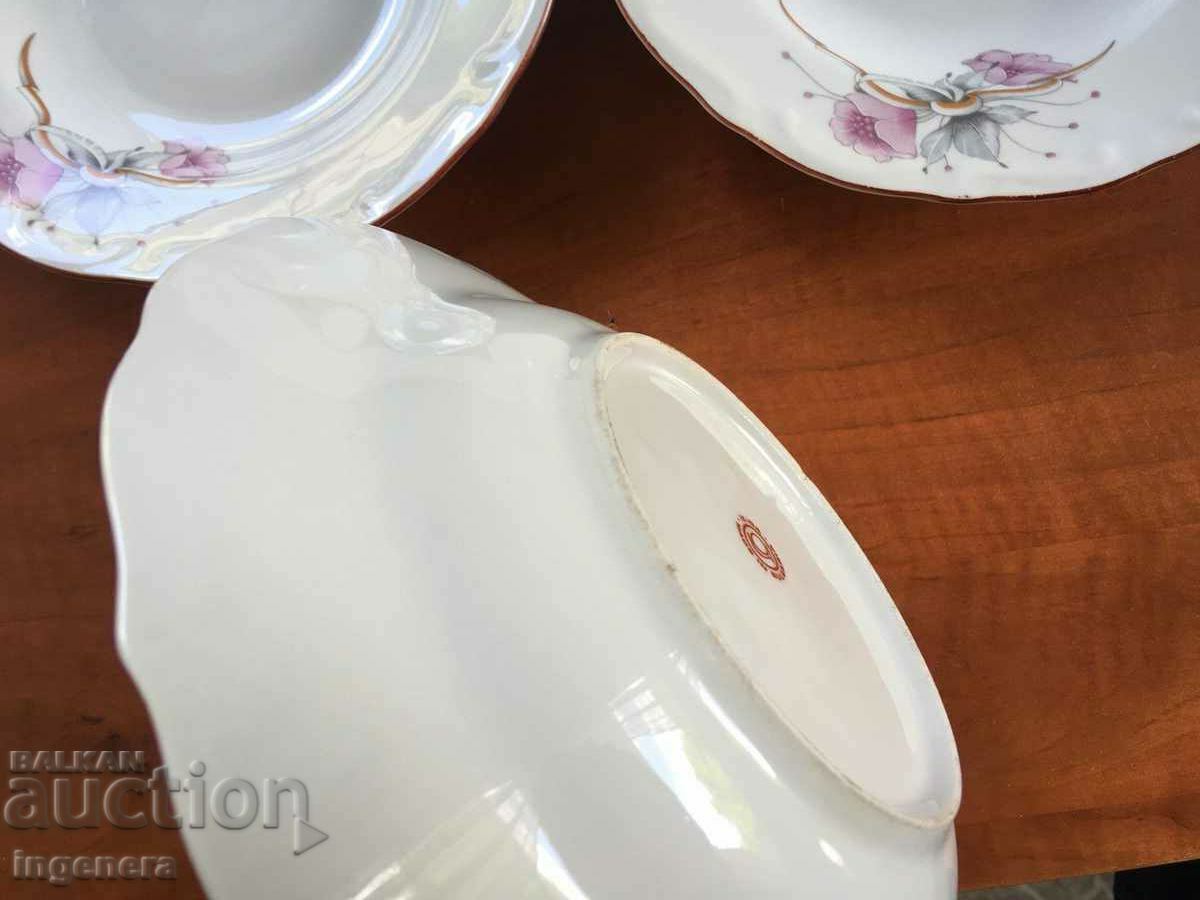 Auction  PORCELAIN SOUP PLATE RELIEF BULGARIA-4 PCS