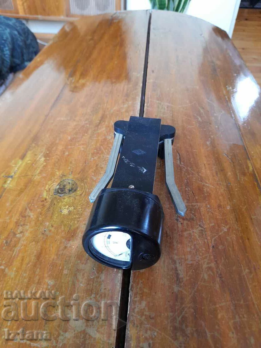 Παλαιός βολτόμετρο Παλαιός βολτόμετρο