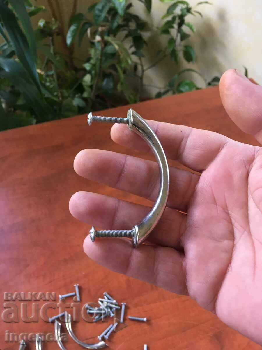 Licitație MÂNER MÂNERE DE MOBILĂ NOU METAL-12 BUC