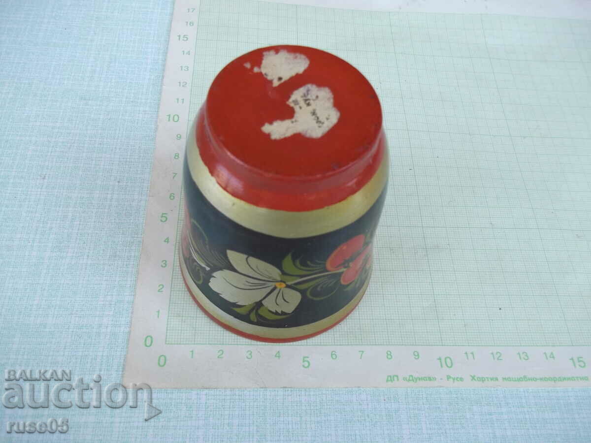 Delivery of Painted wooden cup Delivery of Painted wooden cup