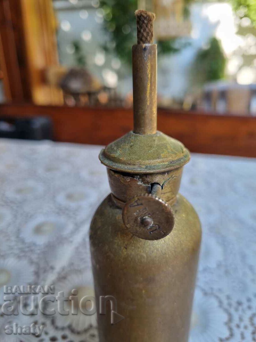 French gas lamp with price 55.00 BGN | € 28.12 French gas lamp with price 55.00 BGN | € 28.12