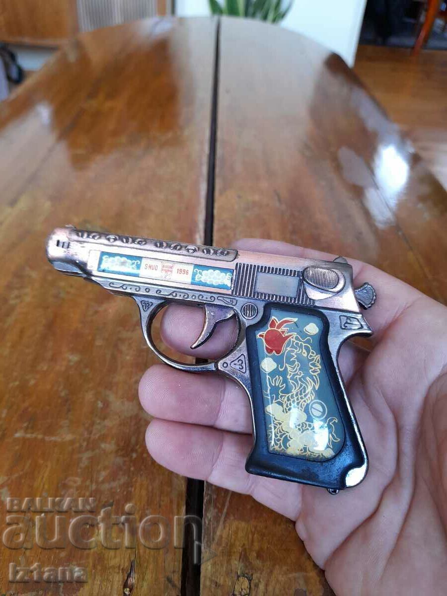 Old pistol lighter, souvenir with price 18.00 BGN | € 9.20 Old pistol lighter, souvenir with price 18.00 BGN | € 9.20