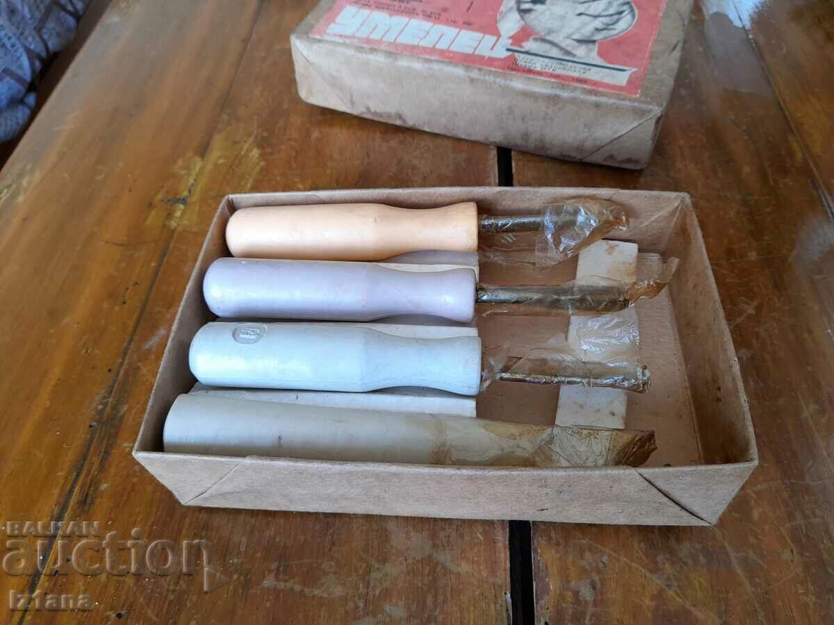 Auction Old Wood Carving Chisels Craftsman Auction Old Wood Carving Chisels Craftsman