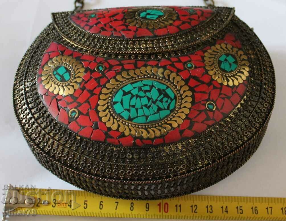 МНОГО КРАСИВА МЕТАЛНА ЧАНТИЧКА С КАМЕННА МОЗАЙКА - 5 МНОГО КРАСИВА МЕТАЛНА ЧАНТИЧКА С КАМЕННА МОЗАЙКА - 5